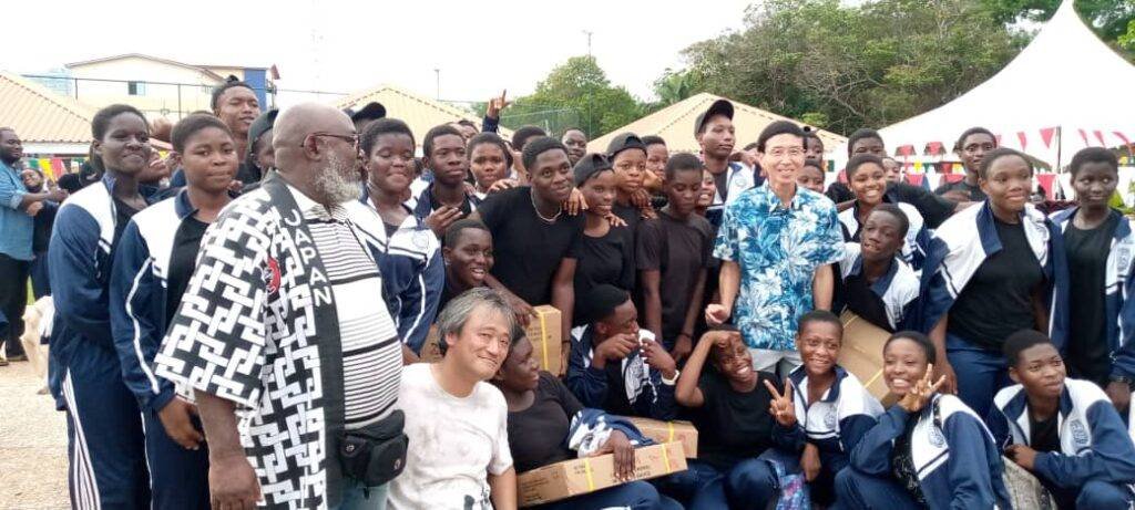 Labone SHS students and officials in a group photogragh with dignitaries