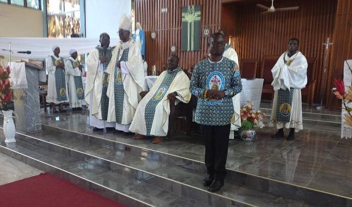 •Very Rev Fr Emmanuel Acheampong,the first Parish Priest of the church assumes his seat