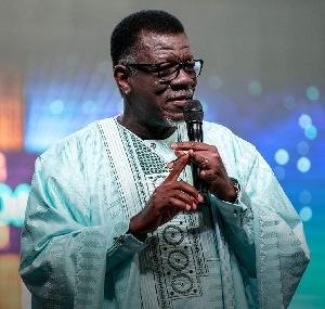 • Ps Mensah Otabil