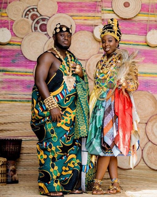 • Depicting Ga Mantse
and Fante Queen Mother