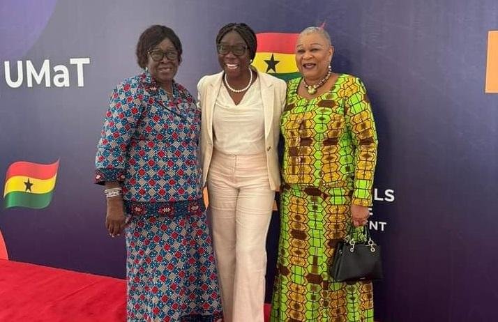 Mrs Amoako Mensah with Dr Joyce Aryee(
right) and Adiki Ayitevie of Newmont