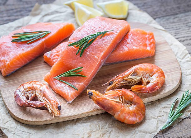 Intake of shrimps and salmon can prevent skin cancer