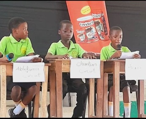 • Children displaying thier reading abilities at the event