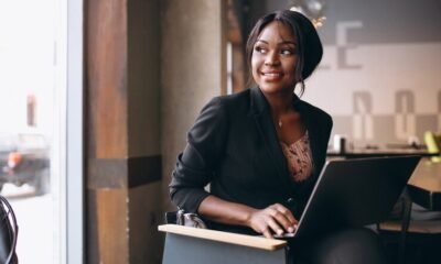 • A working Ghanaian woman