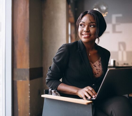 • A working Ghanaian woman